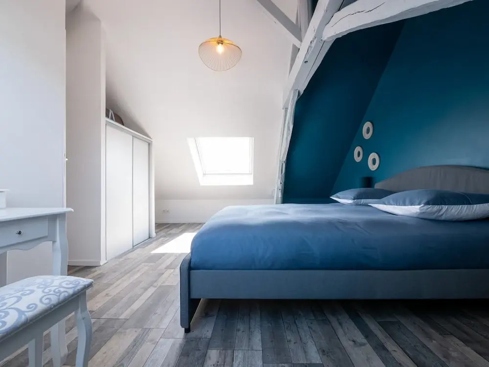 Voir la photo 2 — Chic Apartment Near City Center
