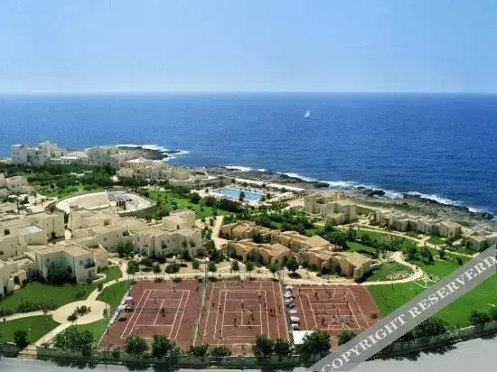 Beach & Waterfront