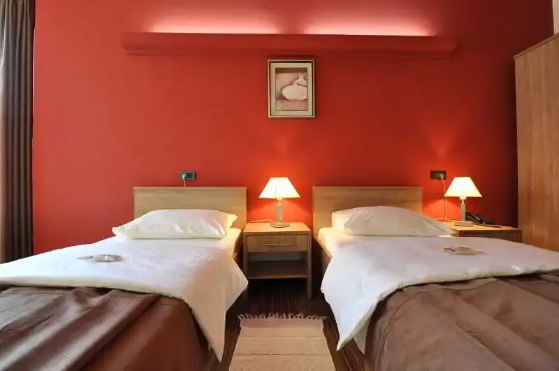 Hotel Fontana - Chambres