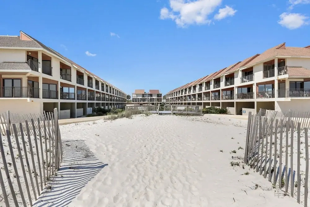 Gulfside Townhome 32 Two Bedrooms 2 5 Baths Townhouse w Pool
