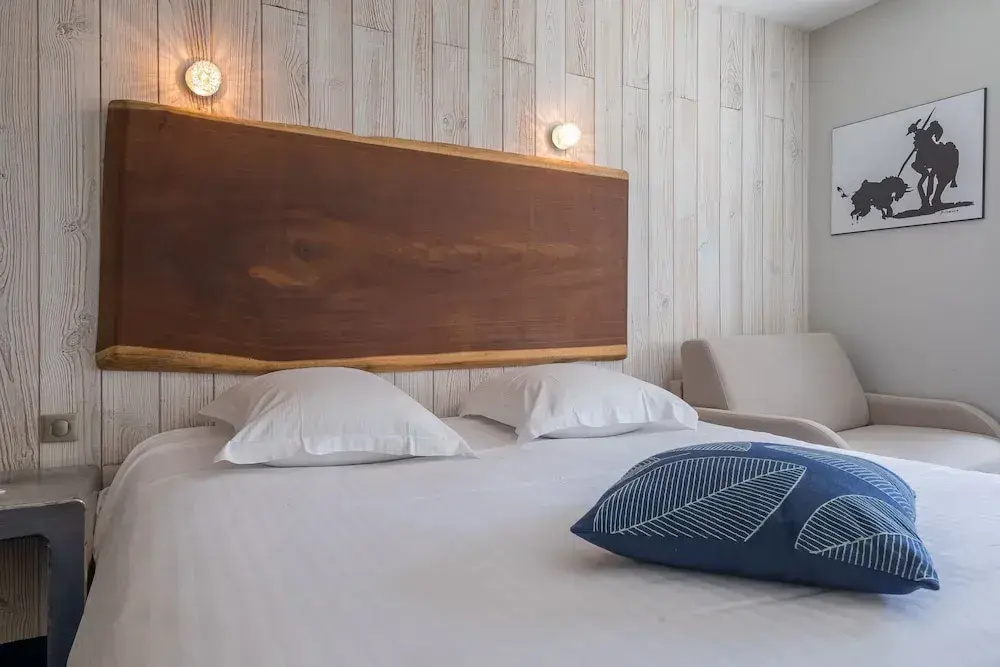 Hôtel Cosmopolitain - Chambres
