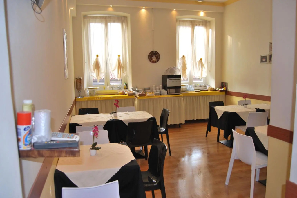 Hotel photo 10