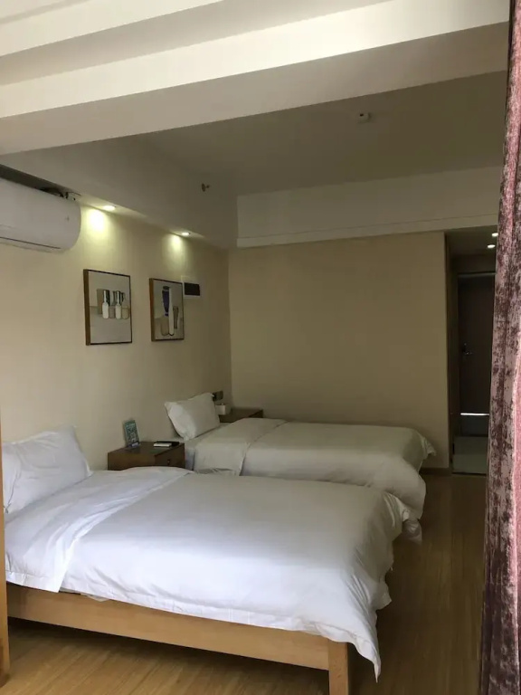 1 Bedroom Superior Double room (twin beds)