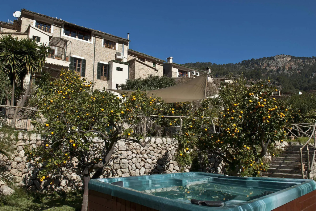 Fornalutx Petit Hotel by null