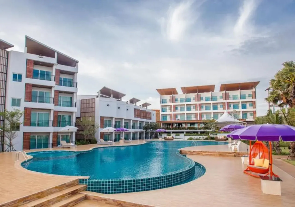Saint Tropez Beach Resort Hotel - Général