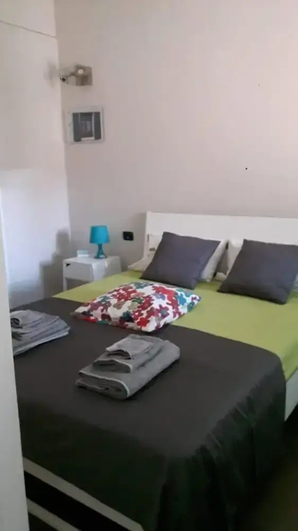 Deluxe Double room (full double bed)
