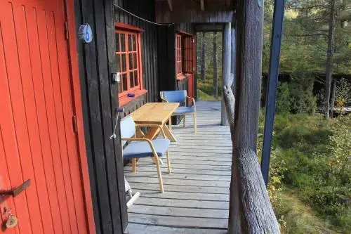 Balcony & Terrace