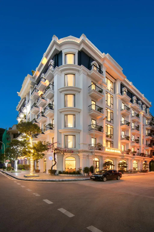 Halios Hotel Halong