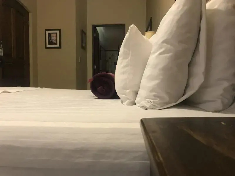 Standard Double room with balcony (full double bed)