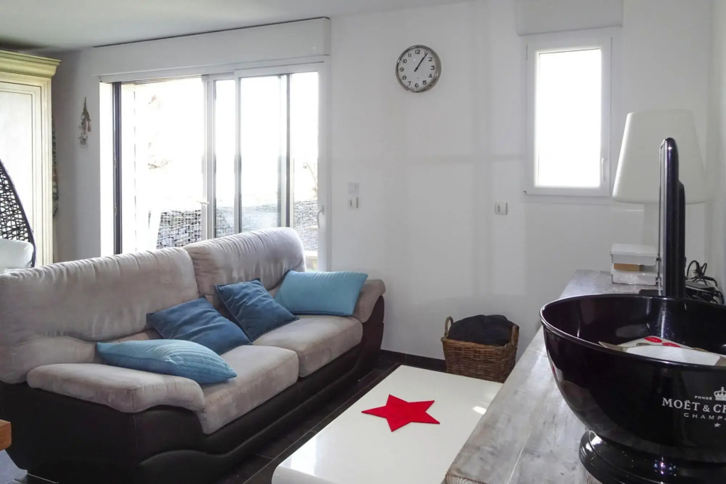 Voir la photo 2 — Holiday Home With sea View in Portbail