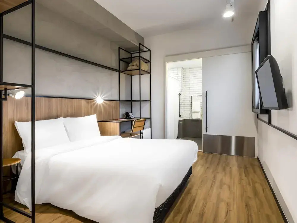 Standard Double room (full double bed)