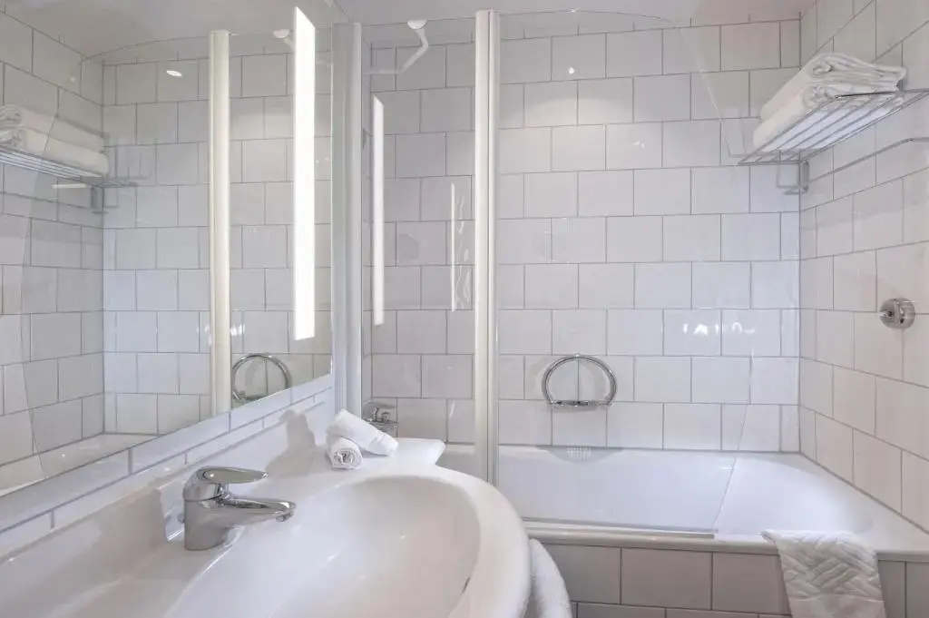 Hilton Zurich Airport - Chambres