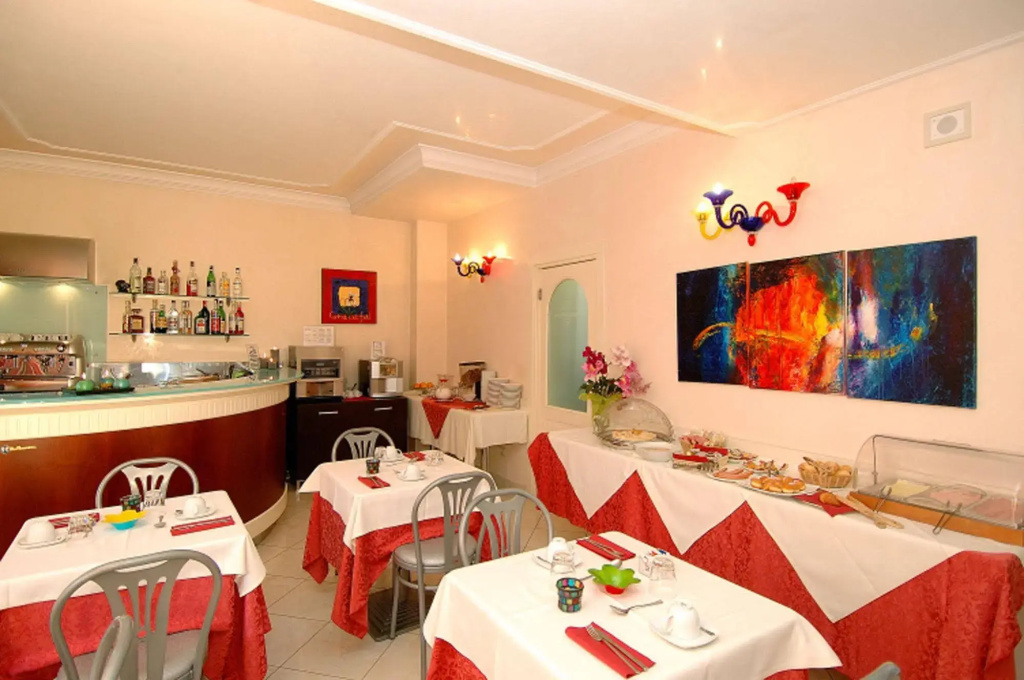 Hotel photo 9