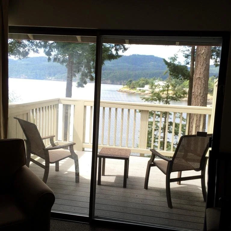 Balcony & Terrace