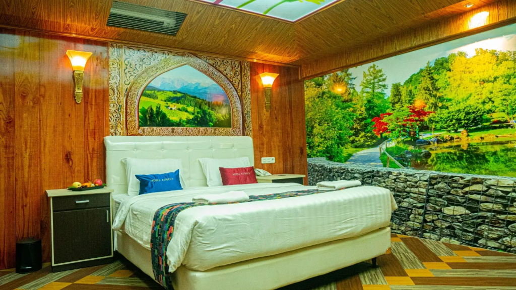 Superior room