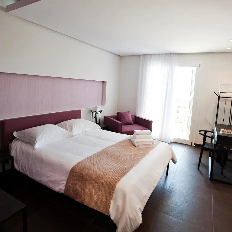 Standard Double room (full double bed)