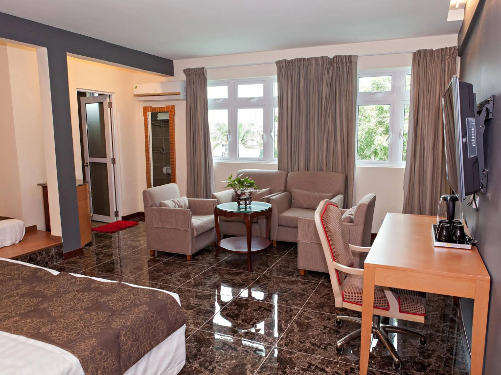 Lux Private Hotel