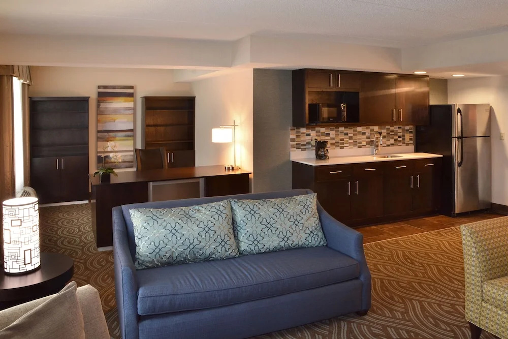 Holiday Inn Youngstown South by IHG - Chambres