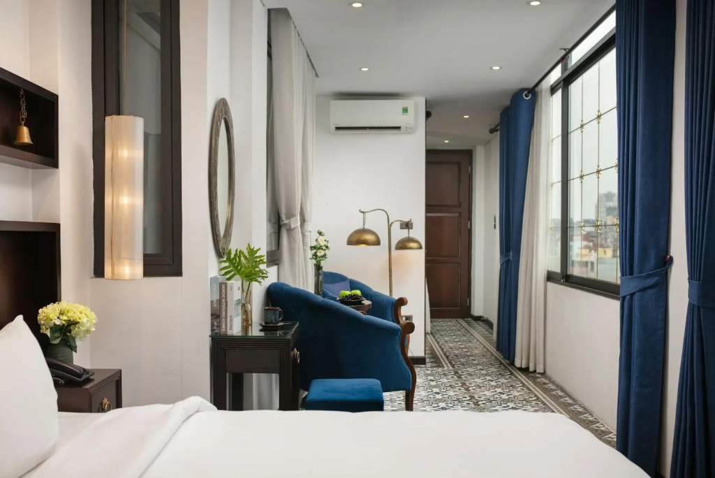 Отель Carillon Boutique Hotel в Ханое