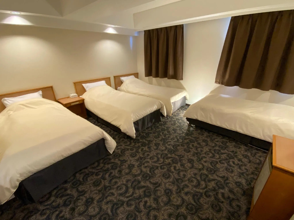 Standard Quadruple room