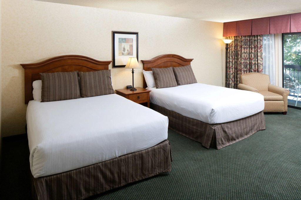 Premium Quadruple room