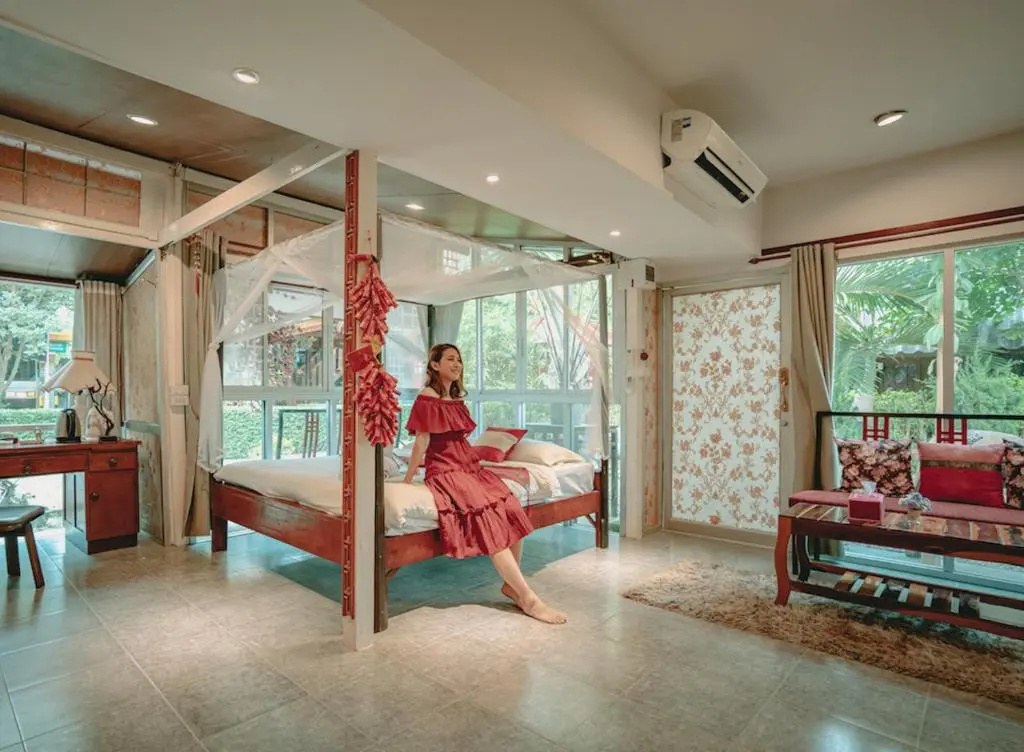 Comfort room