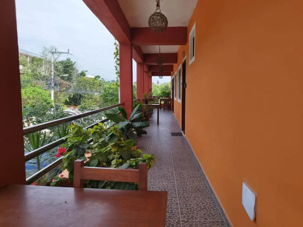Standard Triple room with balcony