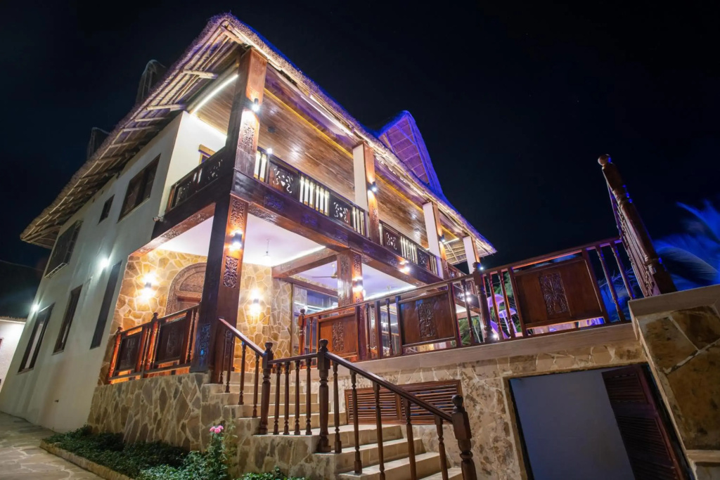 Cast Away Residence