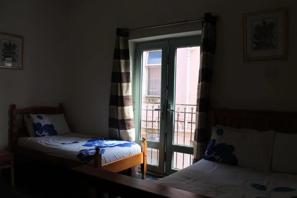 Standard Double room (twin beds)