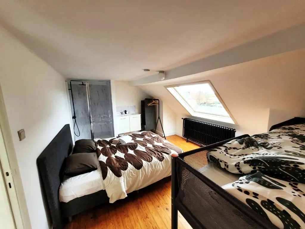 3 Bedrooms Cottage