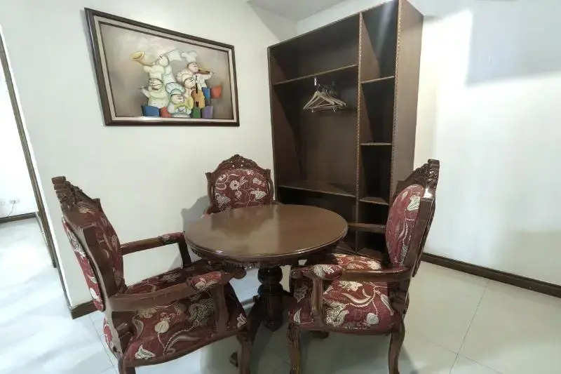 Standard Suite