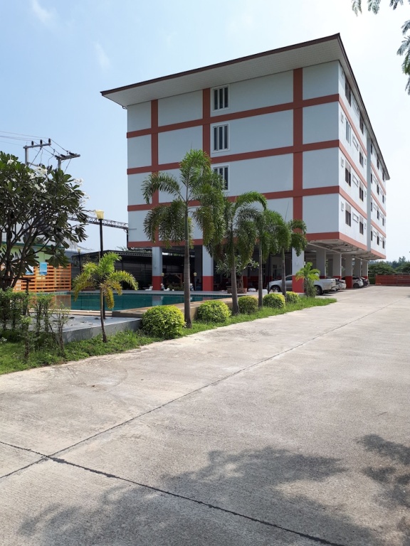 Peerapa Place