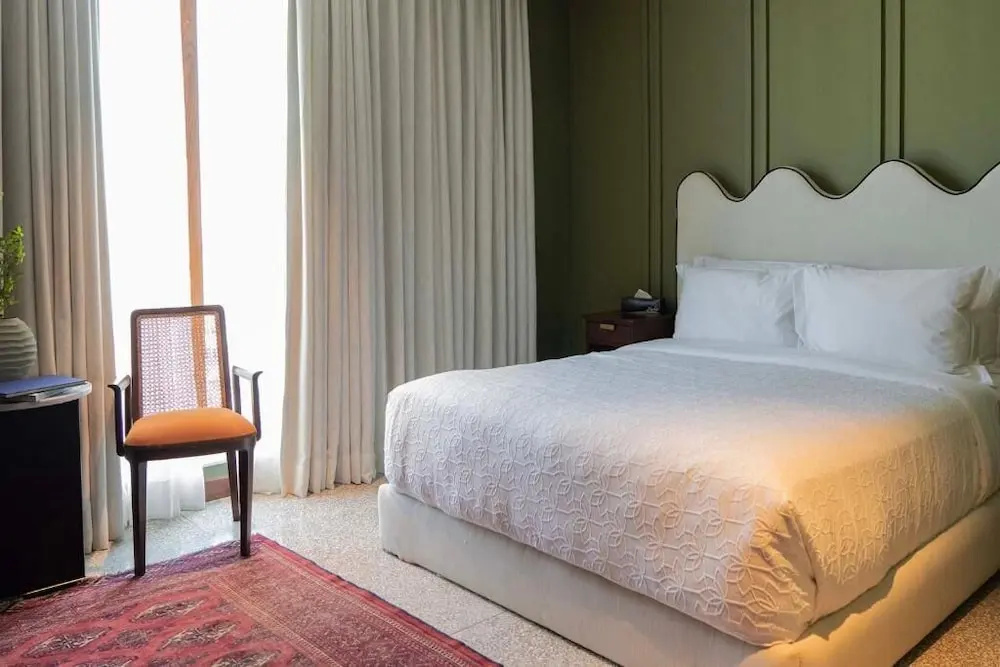 Hotel photo 8