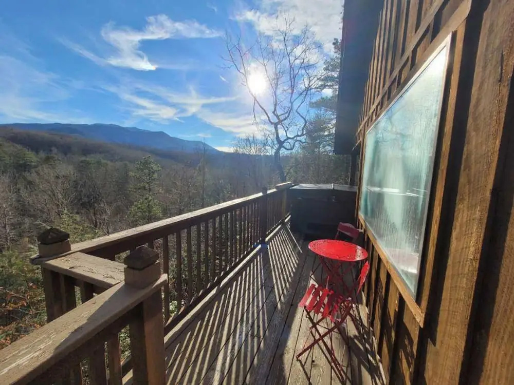 Great View Location Studio Log Cabin Hot Tub