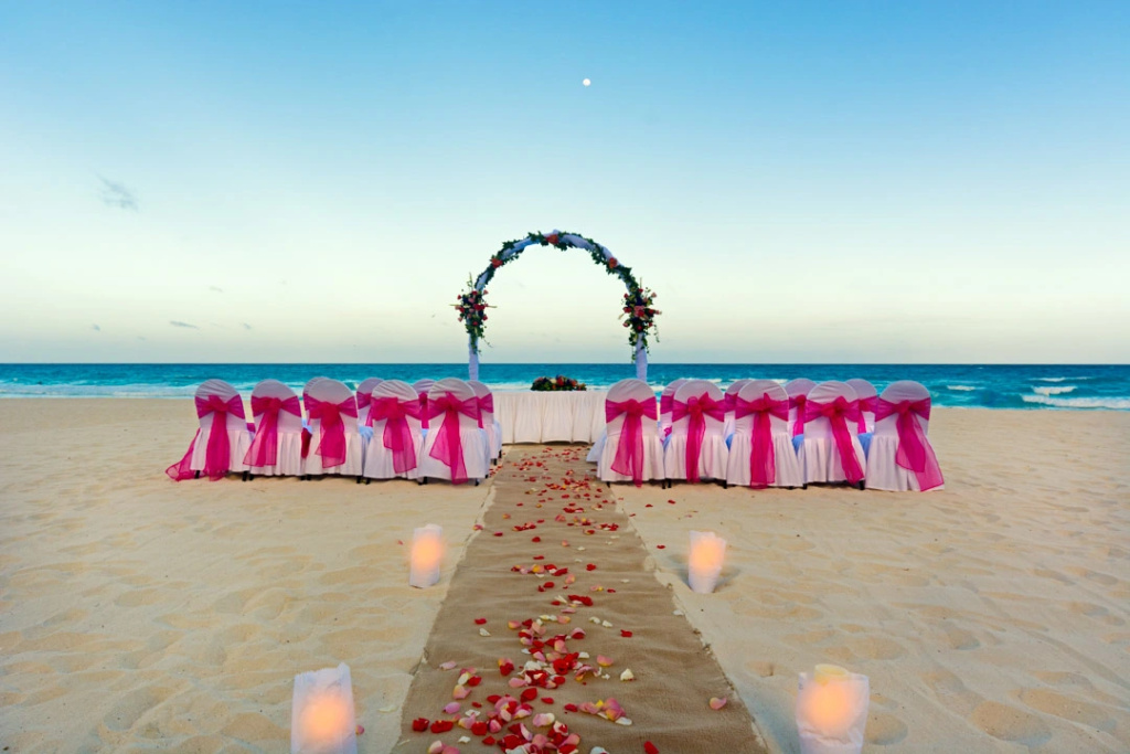 Beach & Waterfront