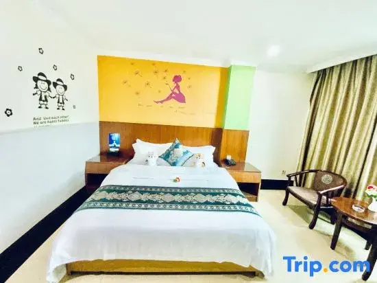 Deluxe Double room (full double bed)