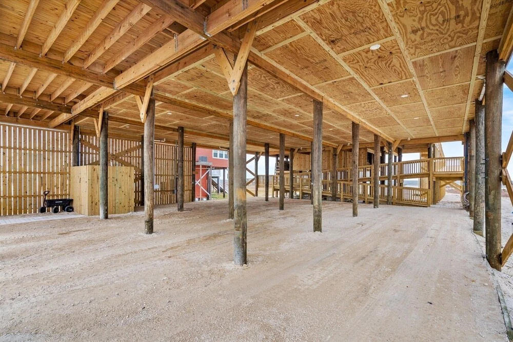 The Anchored Lighthouse - 2630 Bienville Blvd 5 Bedroom Home by RedAwning