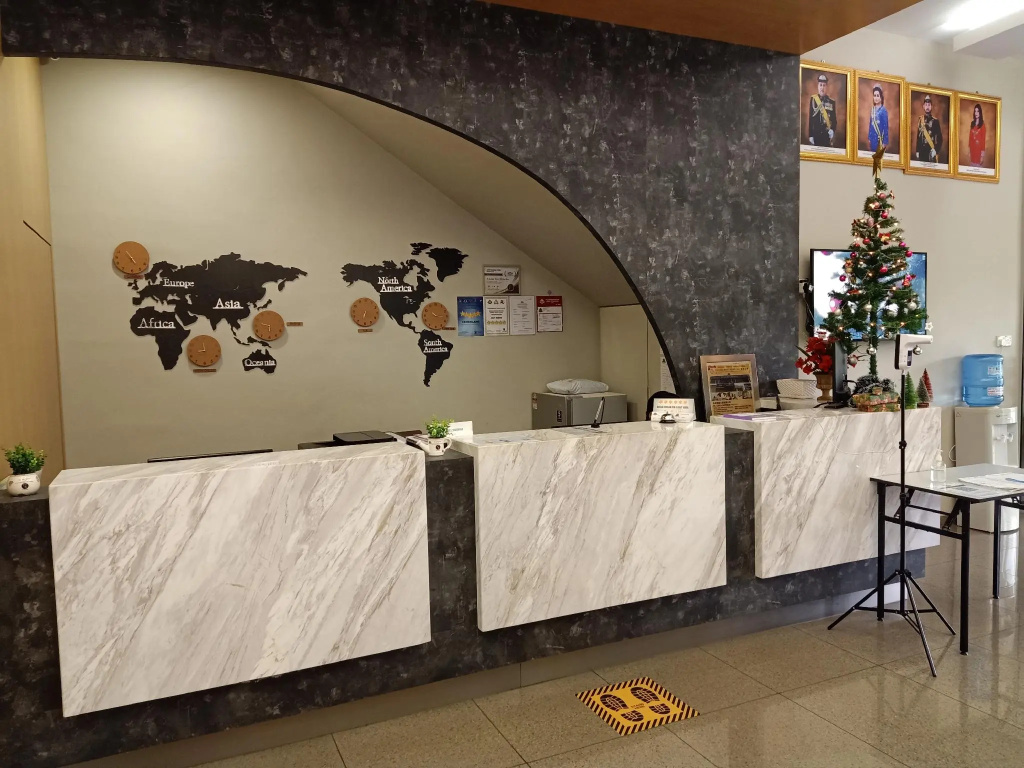 M Global Hotel