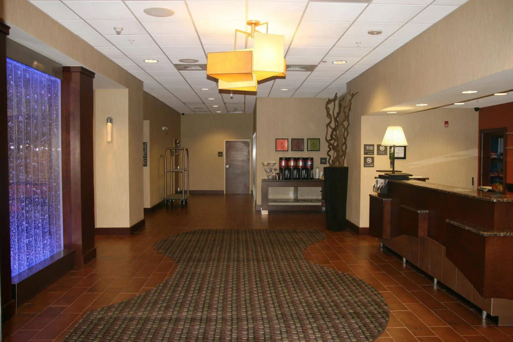 Hampton Inn & Suites Winston-Salem/University Area, NC - Général