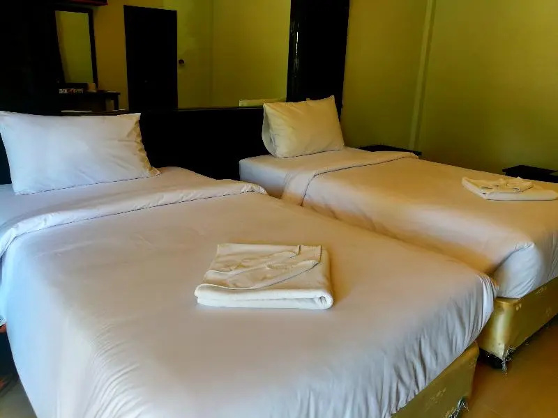 Standard Double room (twin beds)