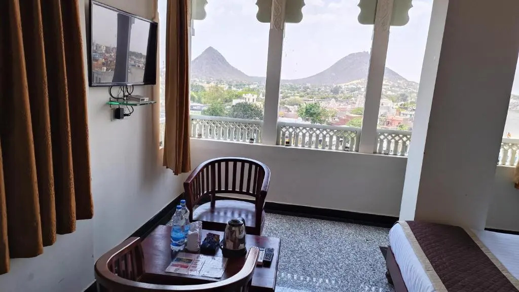 Hotel Teerth Palace - Chambres