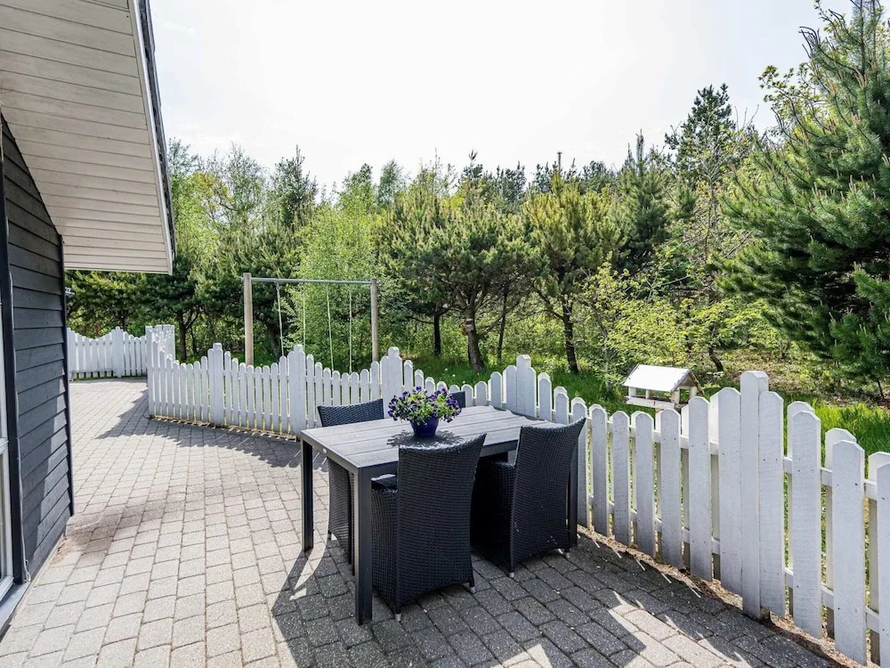 8 Person Holiday Home in Norre Nebel