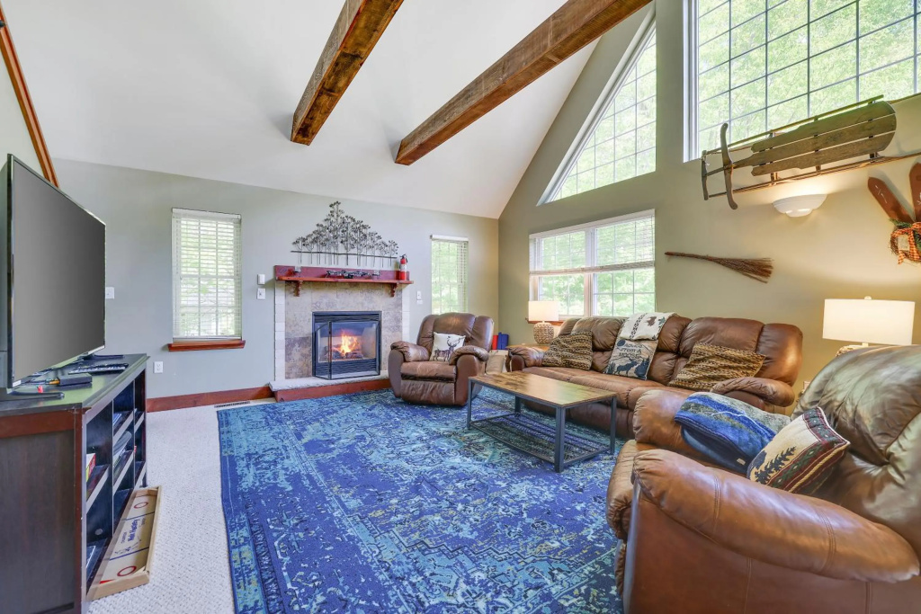 Mt. Maplewood Chalet — 4
