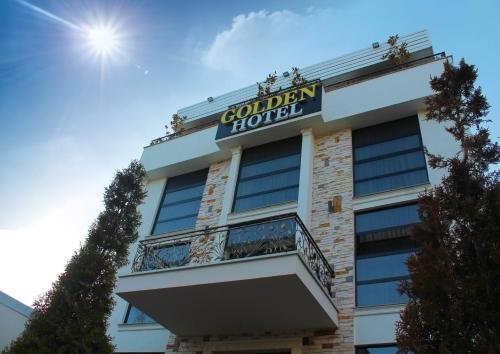 Golden Hotel