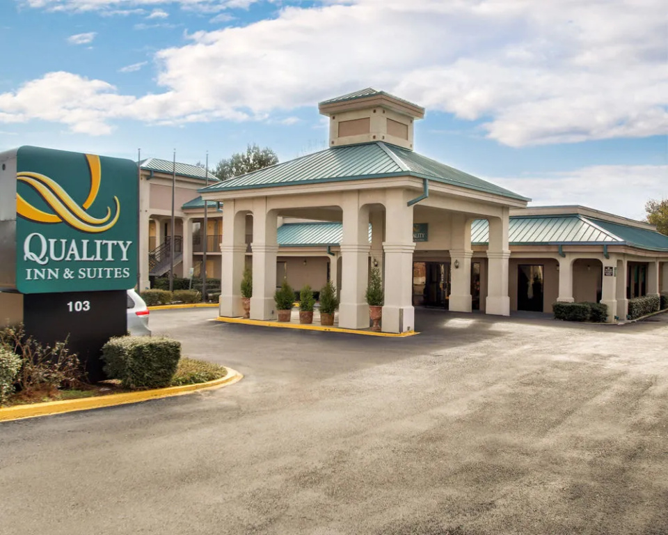 Quality Inn