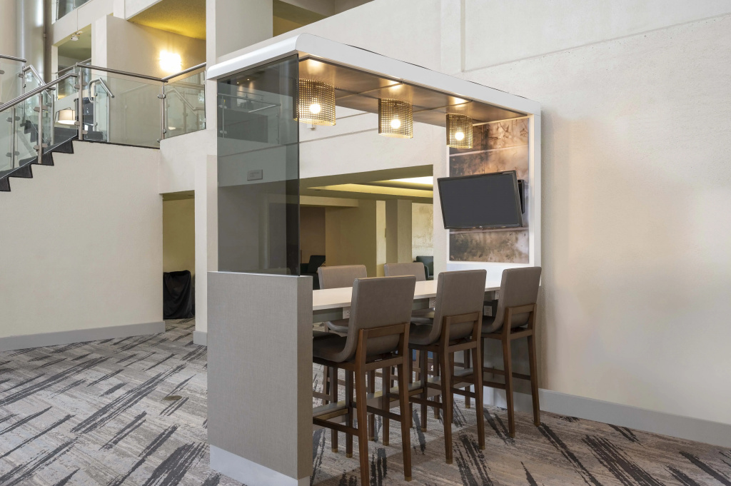 Crowne Plaza Indianapolis-Airport by IHG - Général