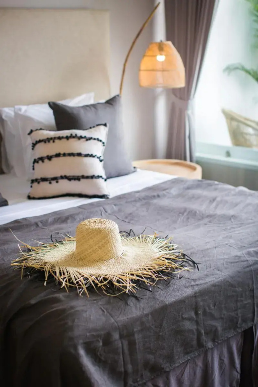 Standard Double room with balcony (full double bed)