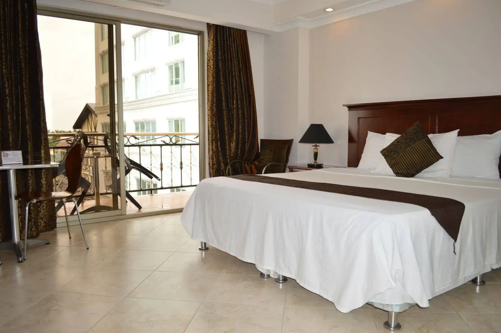 Valentino's Hotel - Général