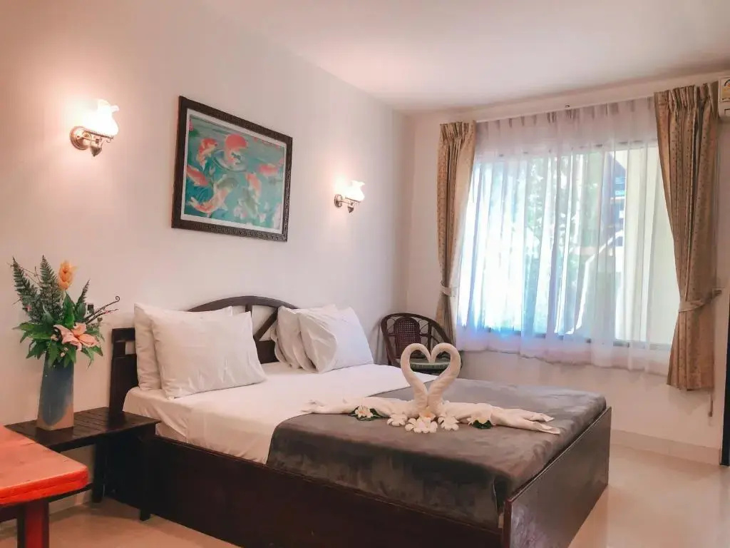 Economy room