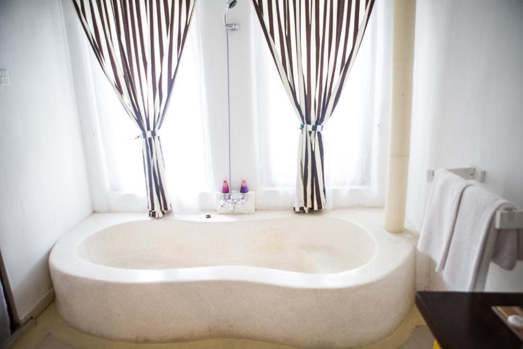 The Mansion Resort Hotel & Spa